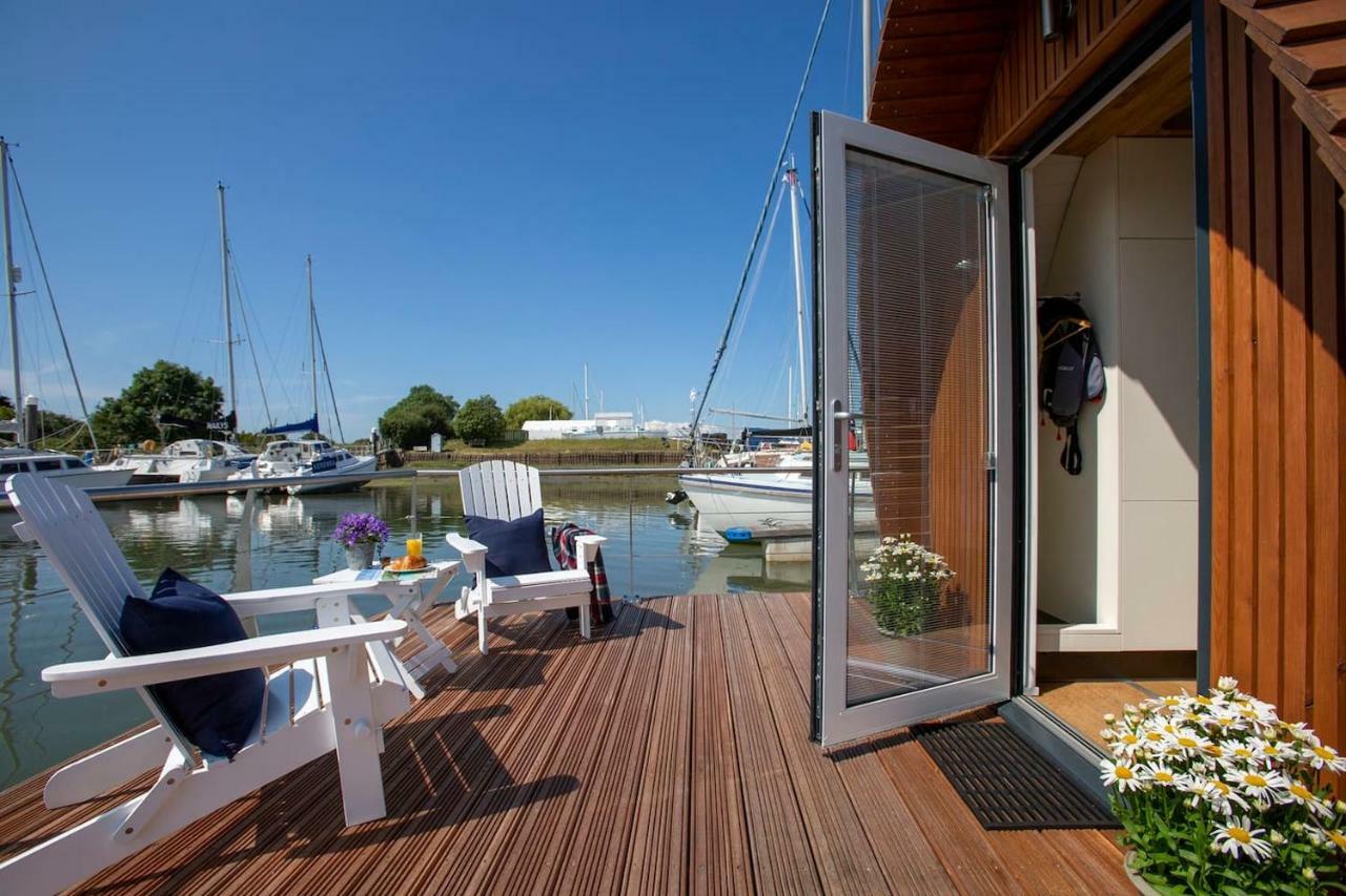Sea Breeze Ark 900 Otel Emsworth Dış mekan fotoğraf